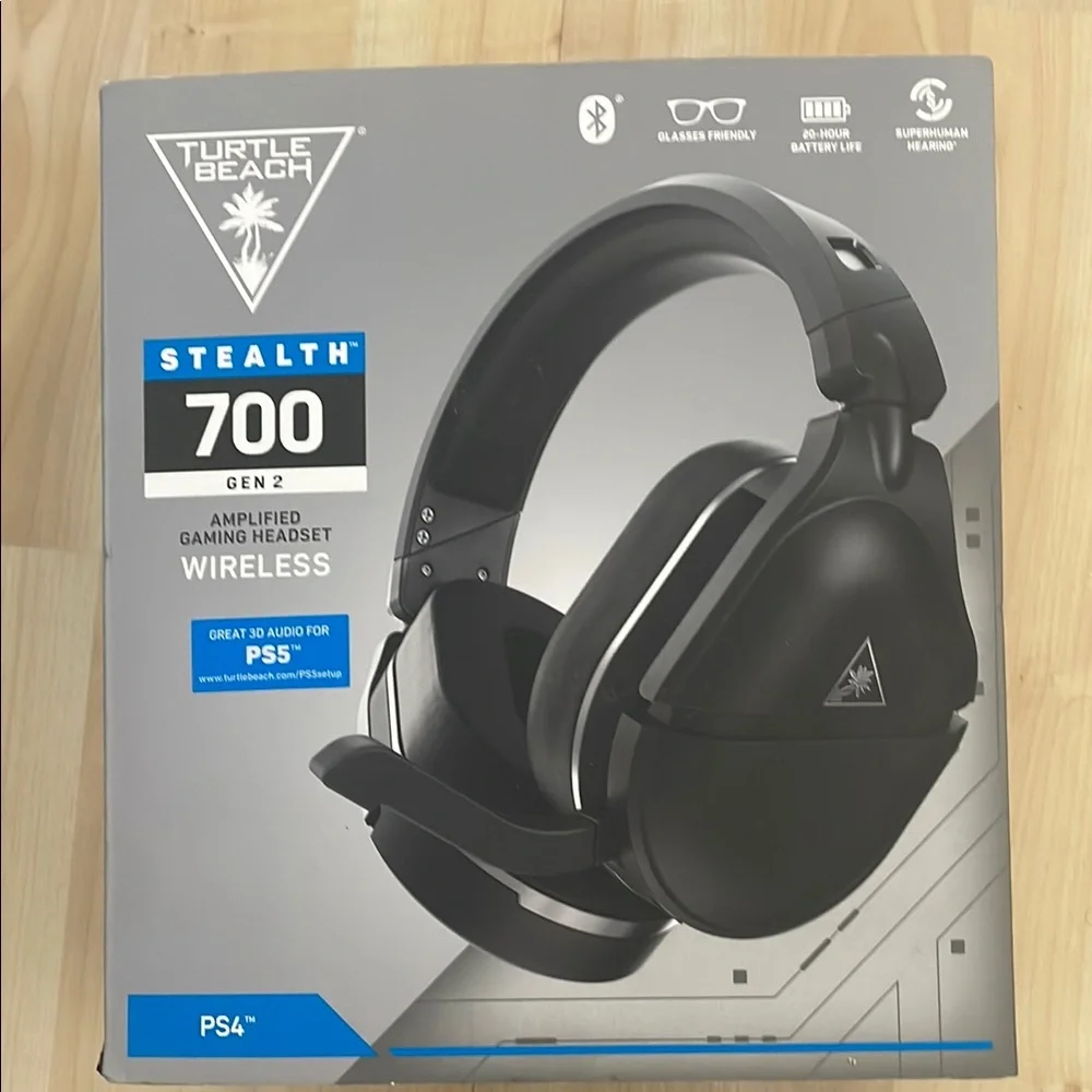 Stealth 700 Black Wireless Gaming Headset new Open box customer return
